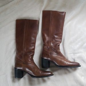 Frye cognac distressed boots